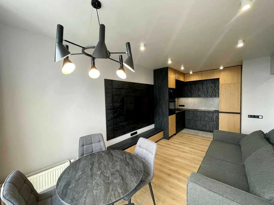 Apartment. Salutna St, Kyiv