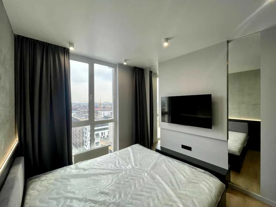 Apartment. Salutna St, Kyiv