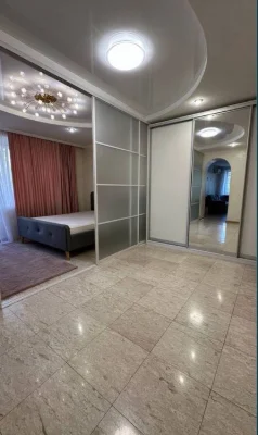 Продам 3к квартиру на ж/м Тополь-1
