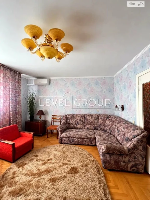 Long-Term Rental Apartment, Akademmisto