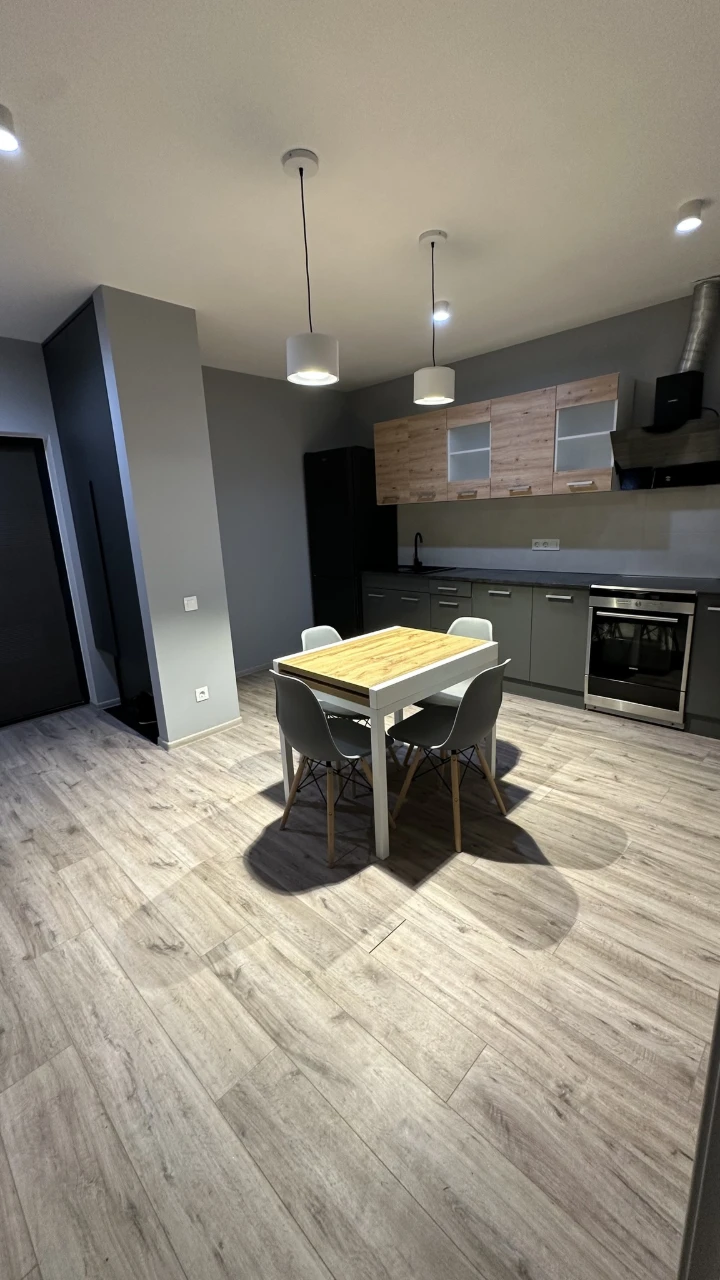 Сдам 2-комнатную квартиру 50 м², Ярослава Гашека