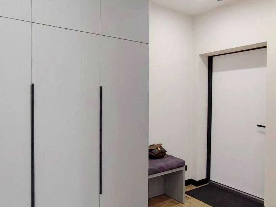 Apartment. Dnipro, Naberezhna Peremohy st.