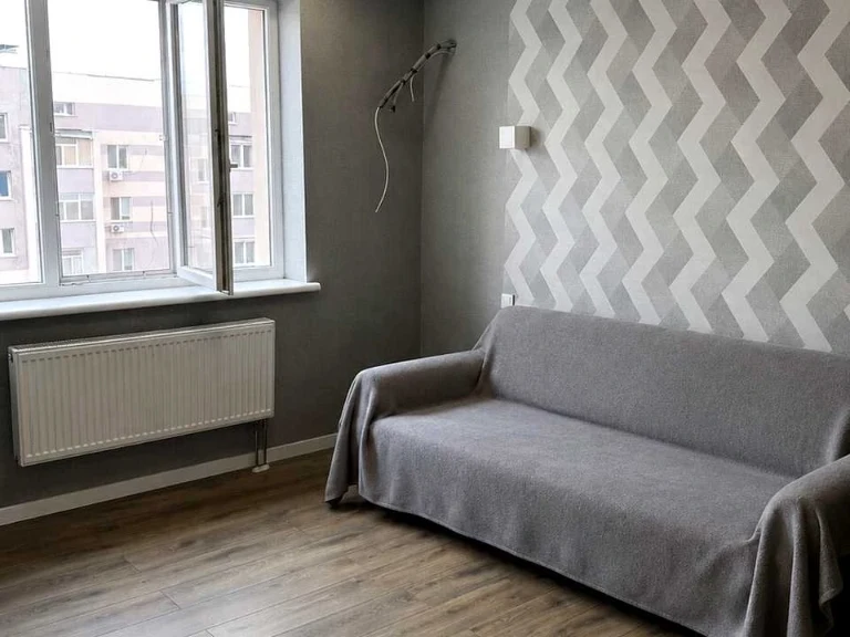 Apartment. Kharkiv, Newtona St.