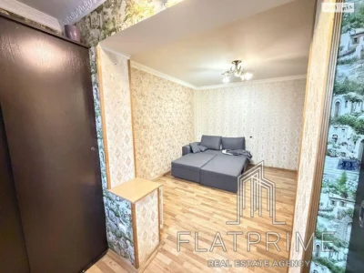 Продаж Квартира Дарницький