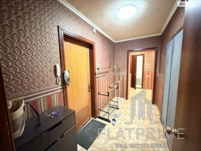 Продаж Квартира Дарницький