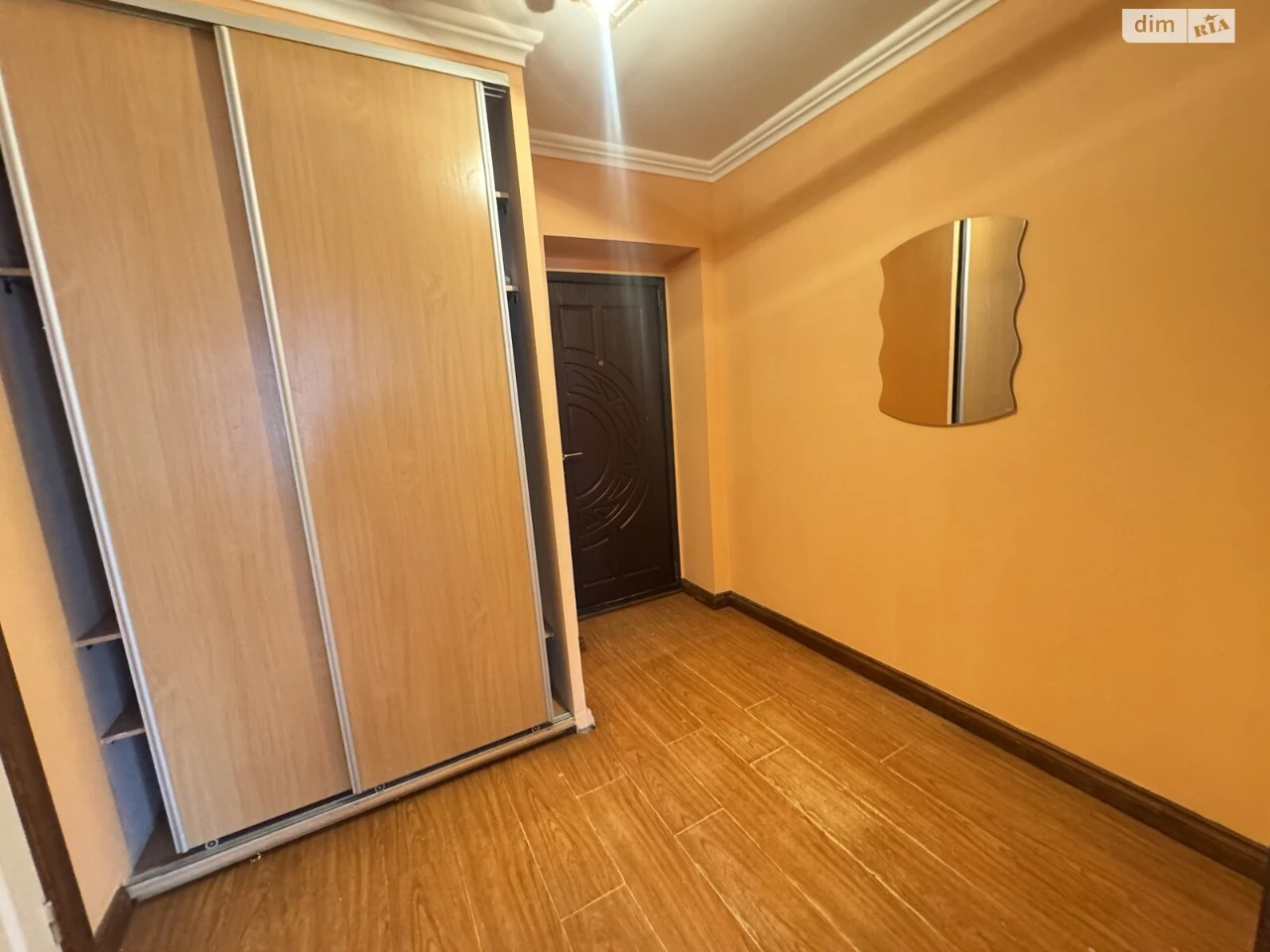 Apartment for Sale: New World