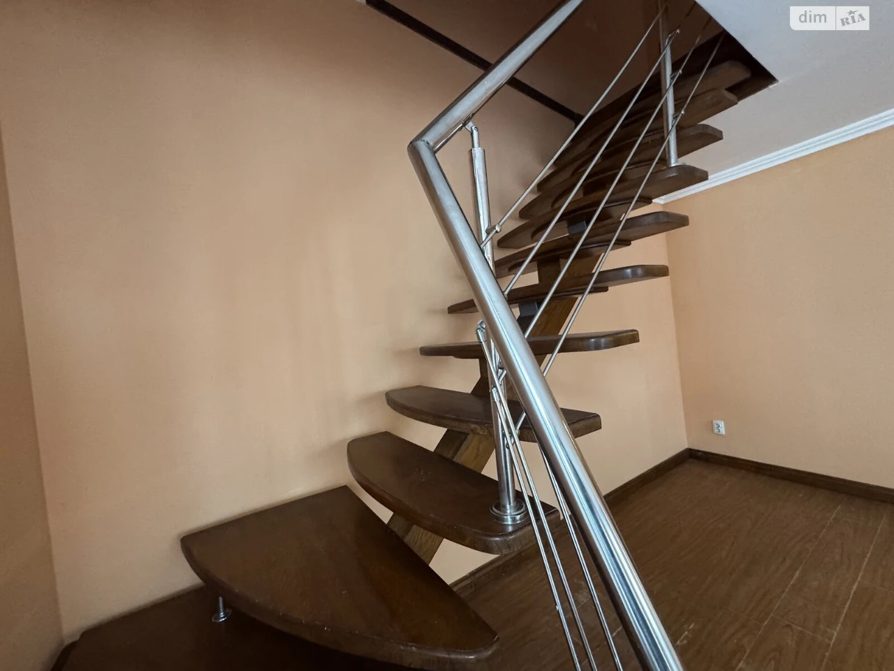 Apartment for Sale: New World