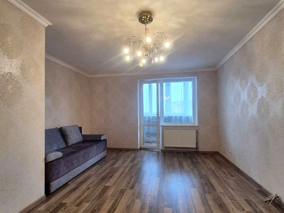 Apartment. Chernigov, Independence Street