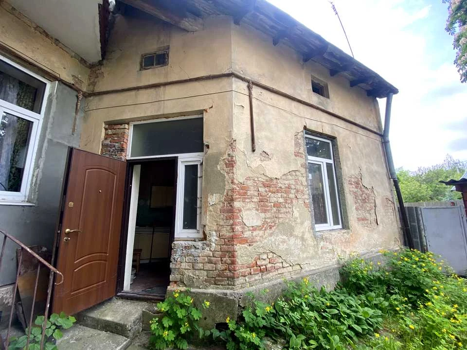 Apartment. Kulparkivska Street, Lviv