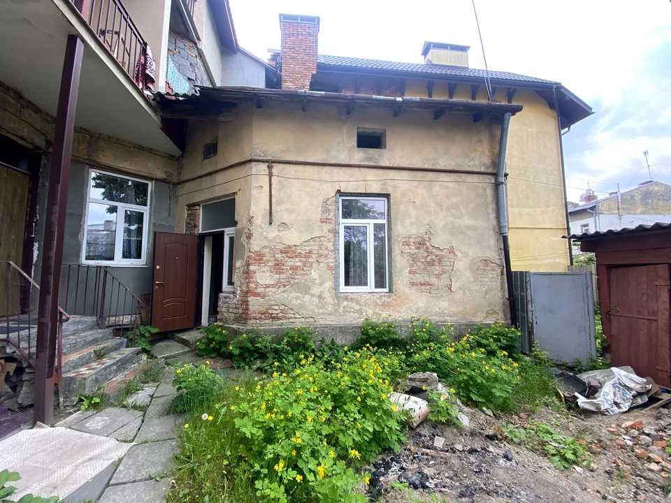 Apartment. Kulparkivska Street, Lviv