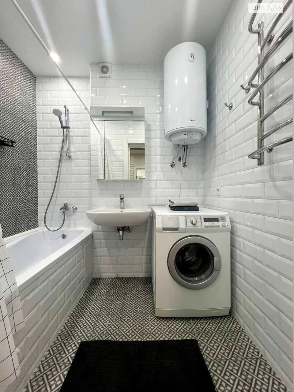 Apartment for Sale, Akademmists'ko