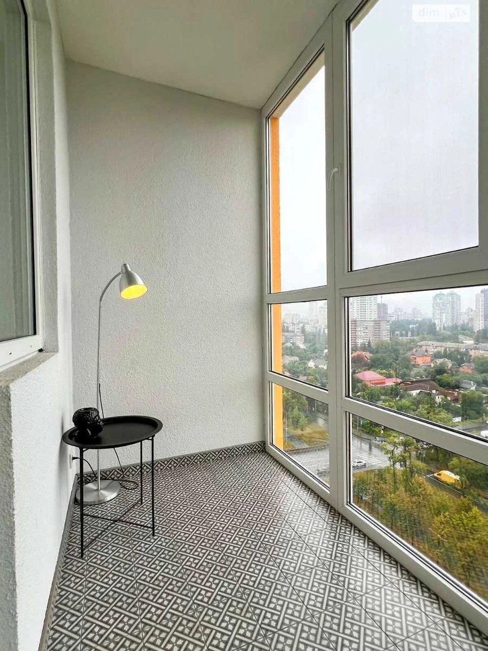 Apartment for Sale, Akademmists'ko