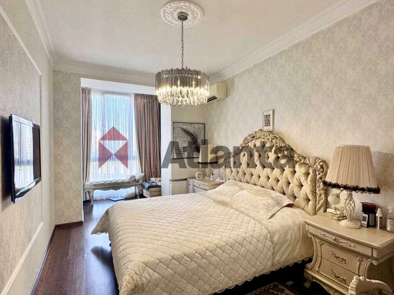 Apartment. Odessa, Fontanskaya дорога st.