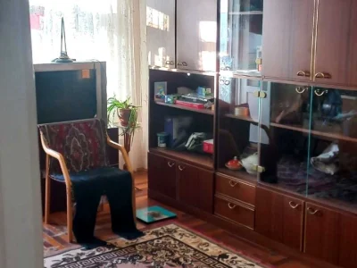 Квартира. Запоріжжя, Шкільна вулиця