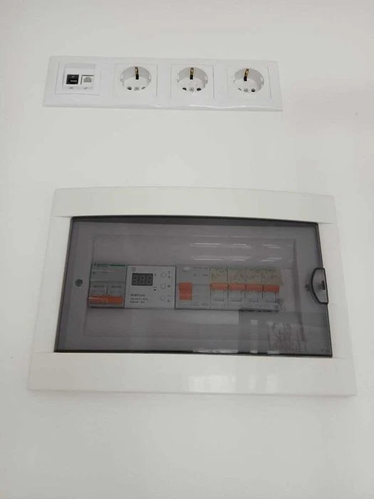 Sale of a 1-room studio apartment of 18 sq m in a new building