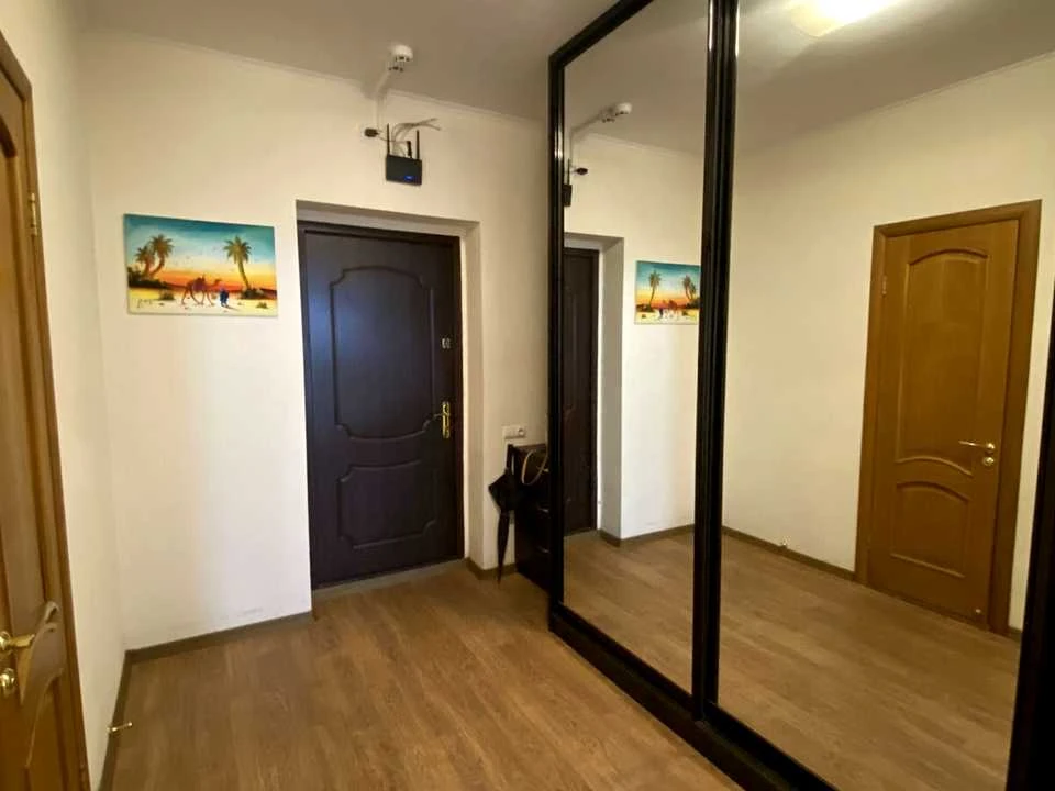 Apartment. Voskresenskaya Street, Kyiv