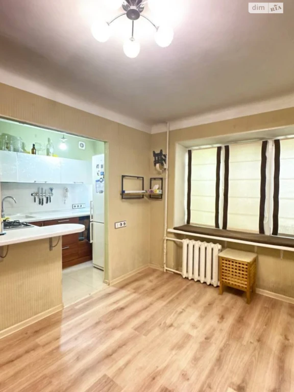 Long Term Rental Apartment, Akademistche