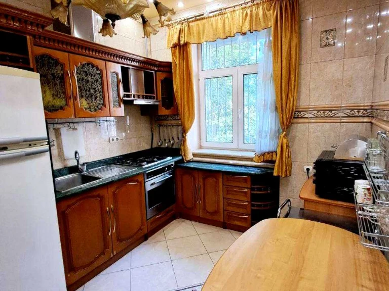 Apartment. Michael Hrushevsky Street, Kyiv