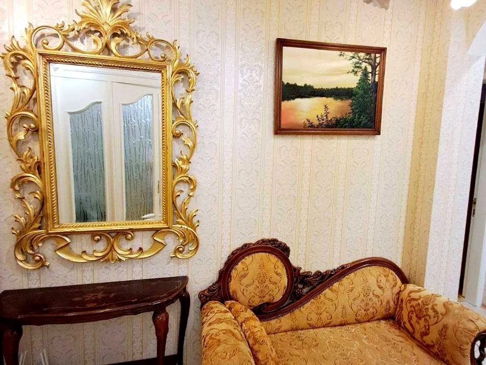 Apartment. Michael Hrushevsky Street, Kyiv