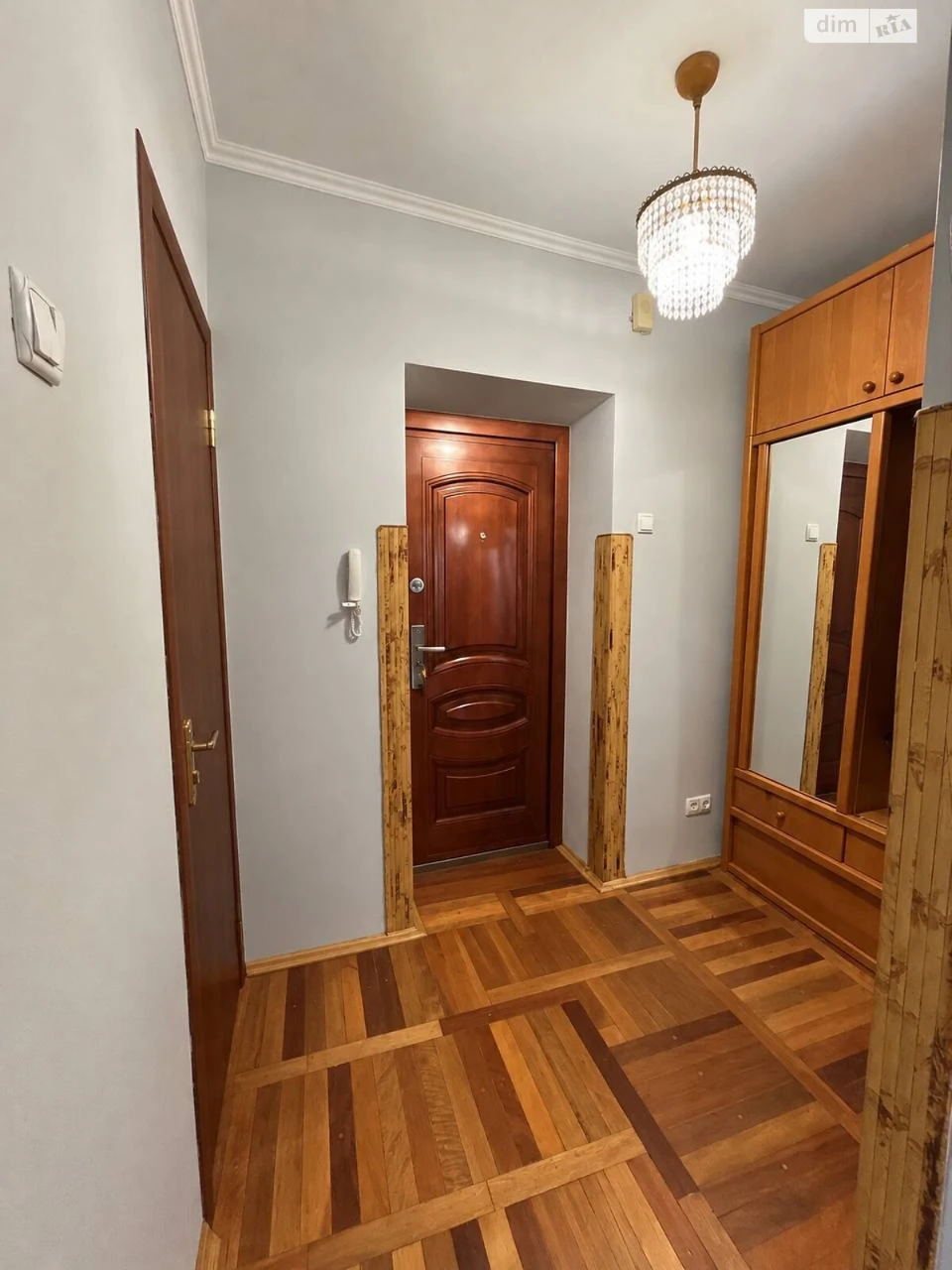 Продажа Квартиры Голоско