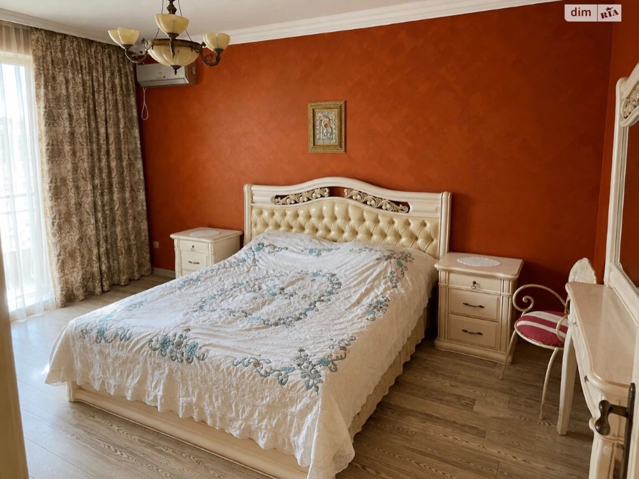 Продається Квартира в Сихівському