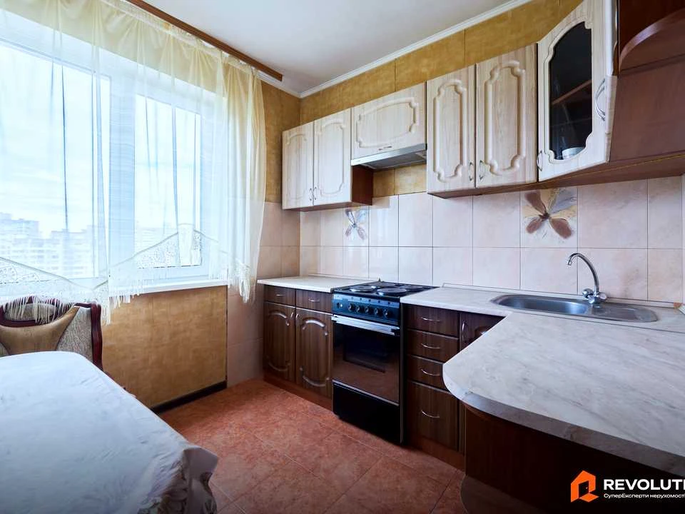 Квартира. Київ, Радунська вул.