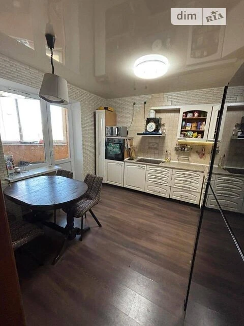 Продаж 5-кімнатній квартири 110.04 кв. м на вул. Драгоманова 12А • ID