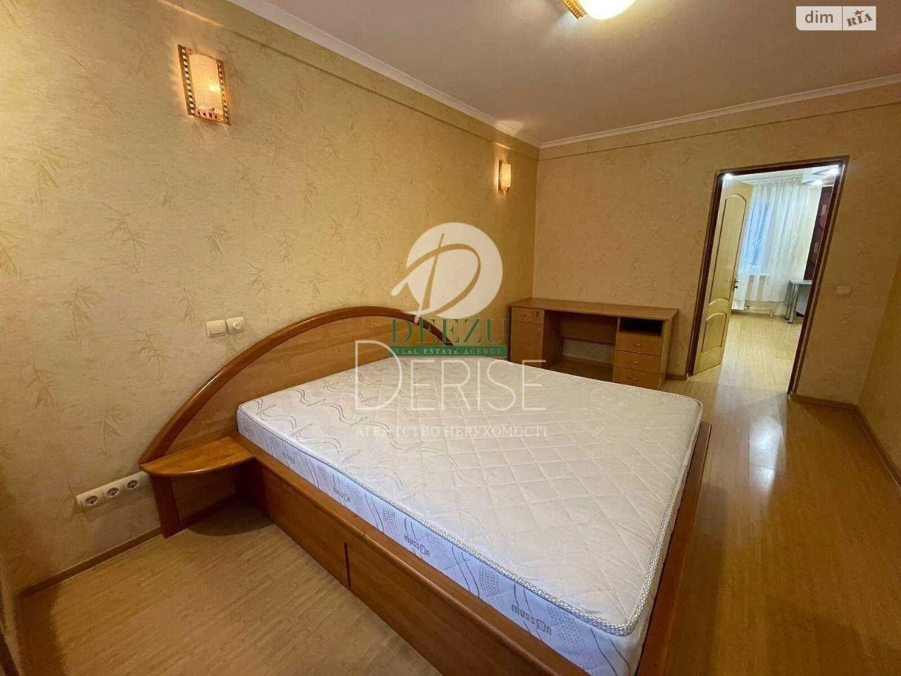 Flat for Sale - Vyshhorodska Street