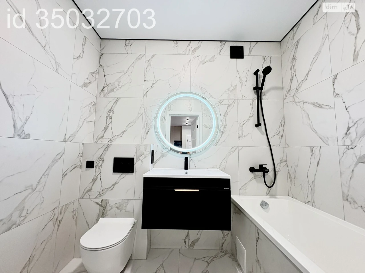 Apartment for Sale: Apartment in HydroPark Complex