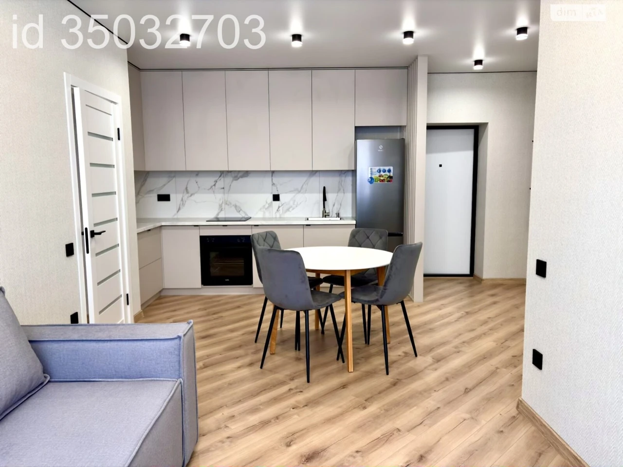 Apartment for Sale: Apartment in HydroPark Complex