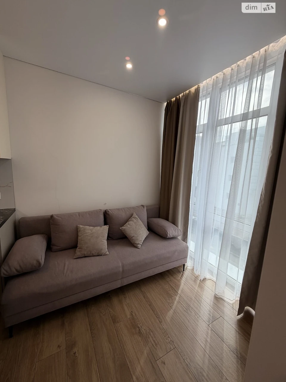 Long-Term Rental Apartment near the Train Station