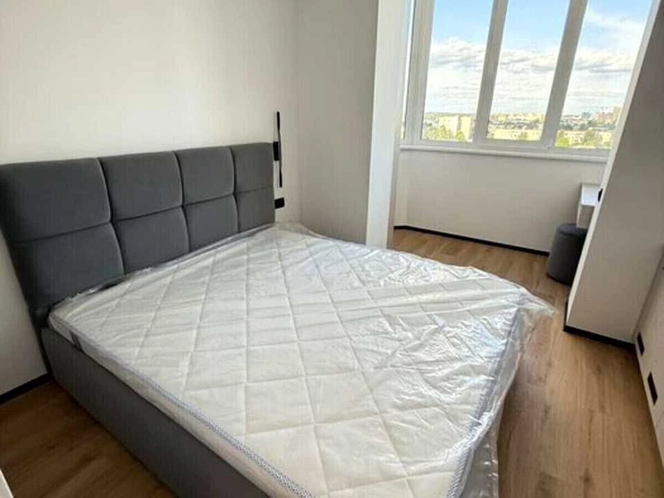 Apartment. Lutsk, Rivenetska St.