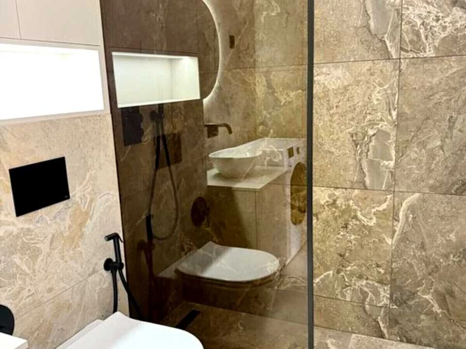 Apartment. Lutsk, Rivenetska St.