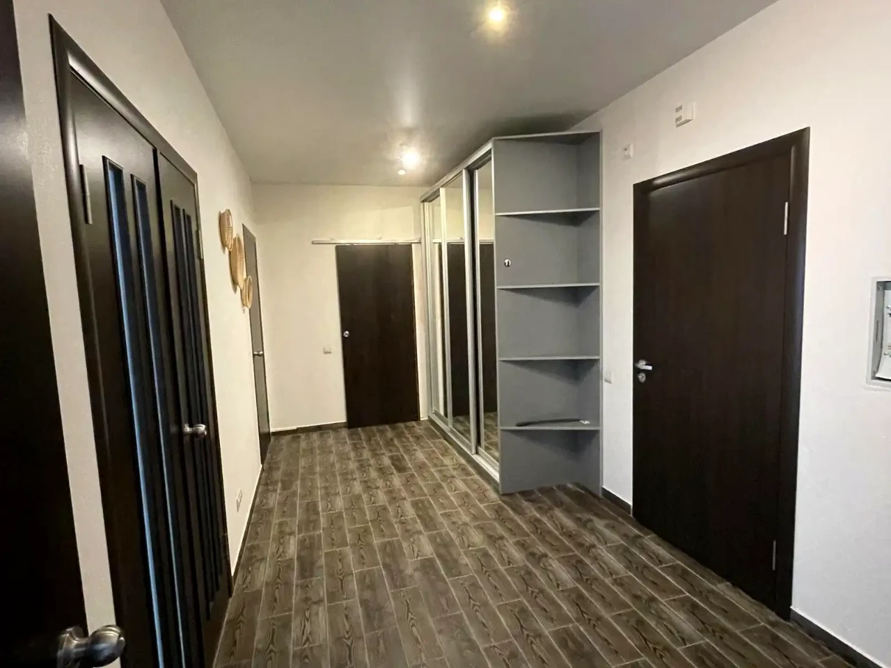 Rent 2-room apartment 78 m² on the 15th floor of a 25-story building.
