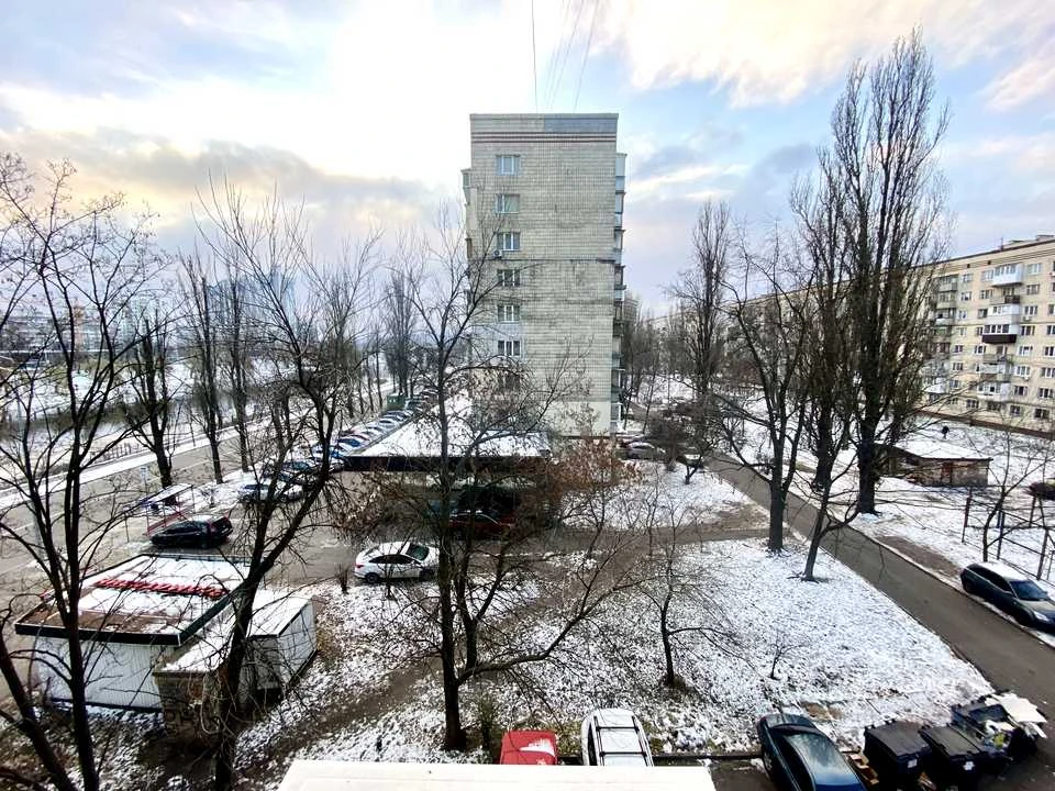 Квартира. Київ, Ігоря Шамо бульв.