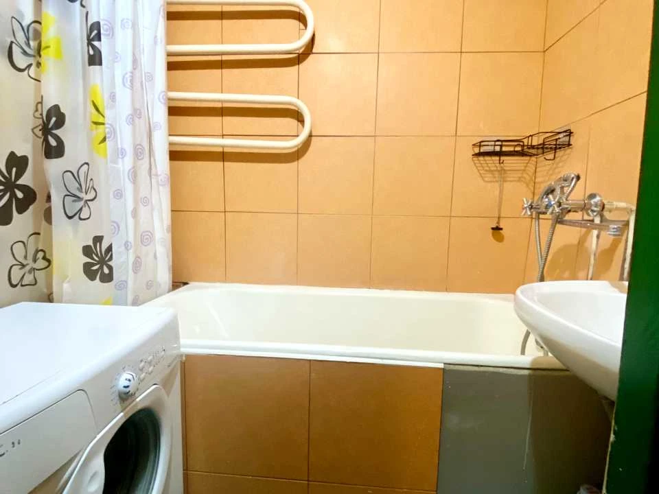 Квартира. Київ, Ігоря Шамо бульв.