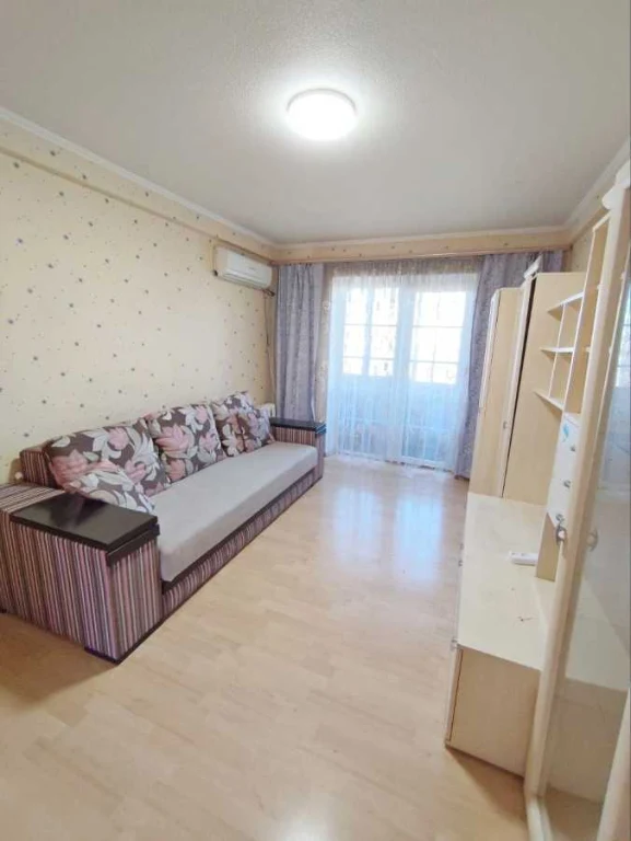 Продам трикімнатну квартиру (63 м²) у Києві, Дніпровський ра