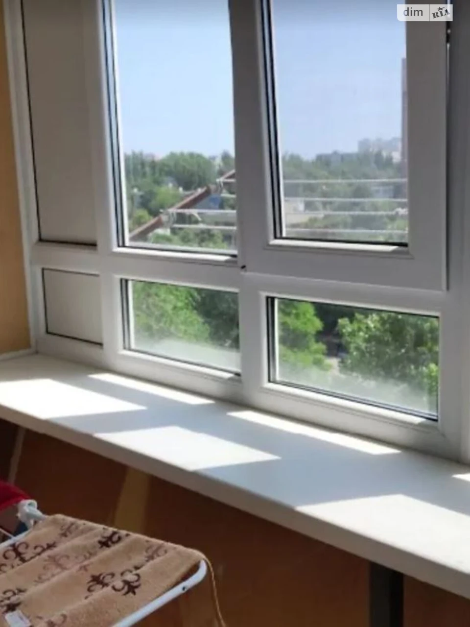 Long-Term Rental Apartment School