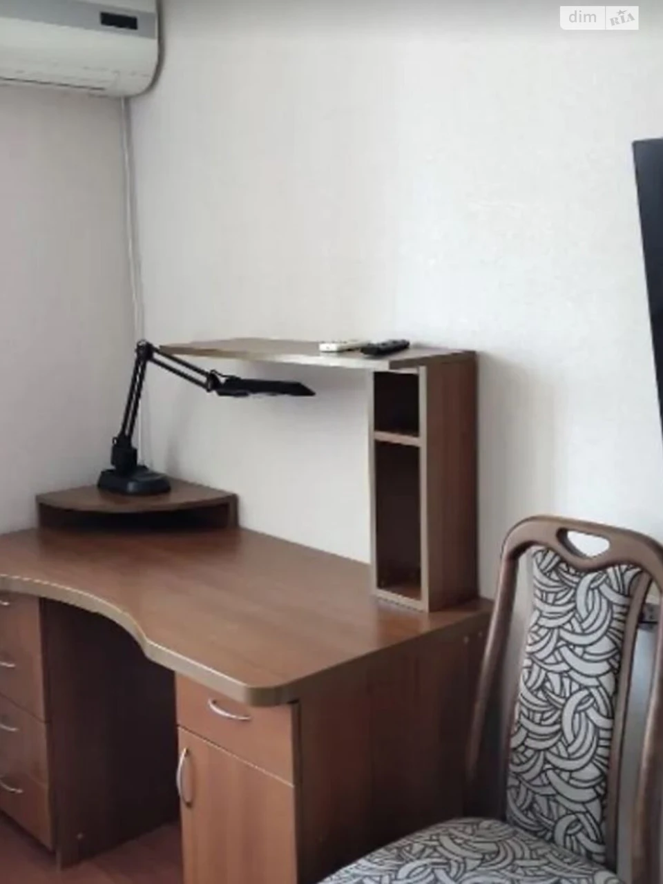Long-Term Rental Apartment School