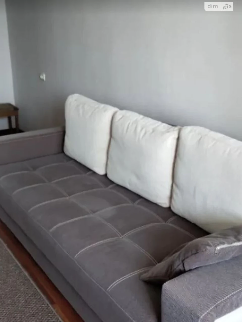 Long-Term Rental Apartment School