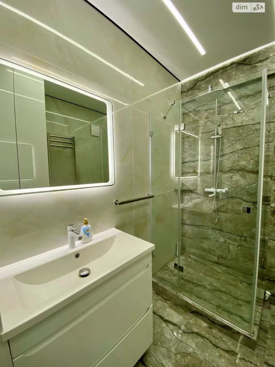 Long-Term Rental Apartment Near the Property