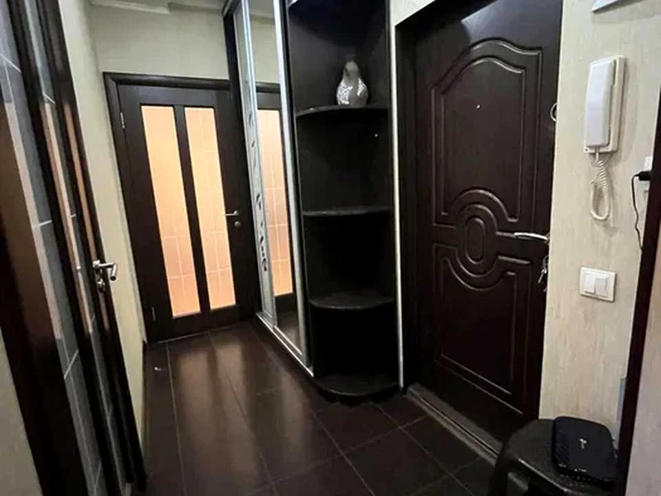 Квартира. Київ, Героїв Дніпра вул.
