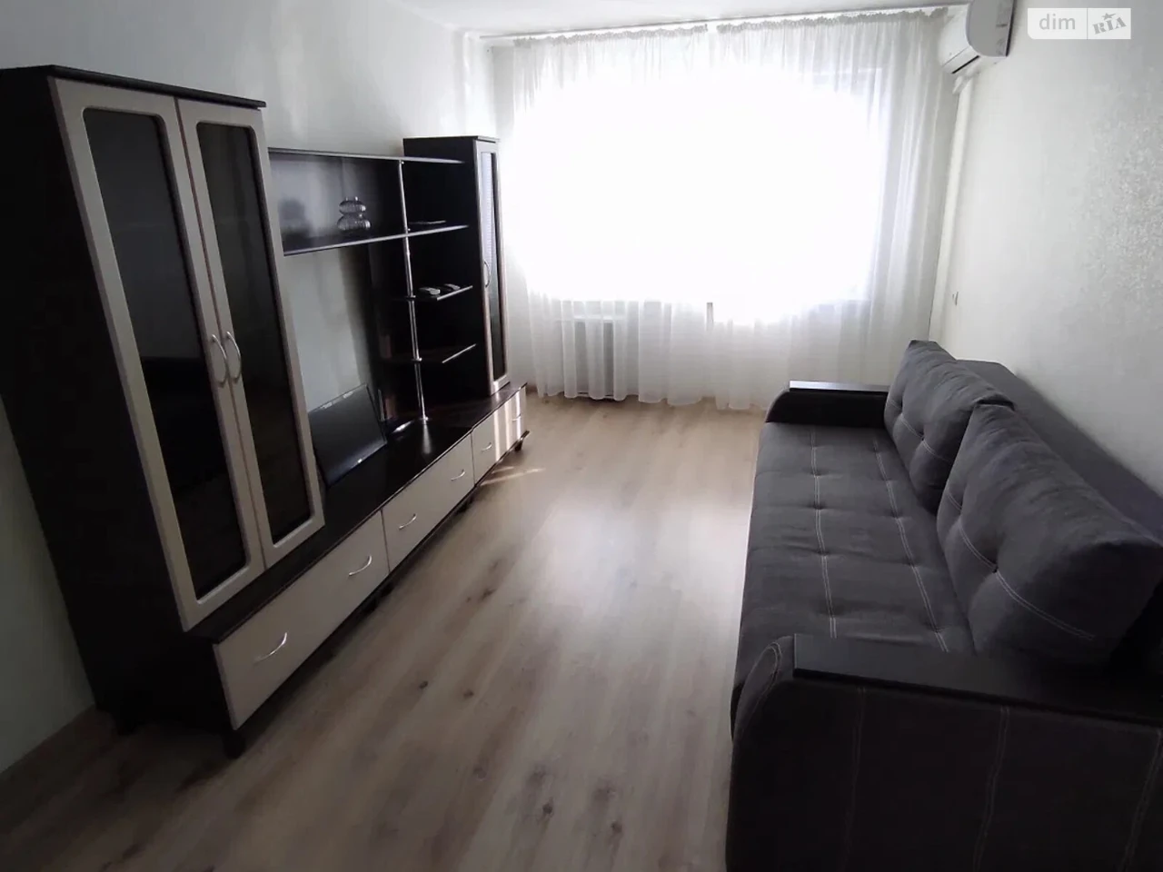 Long-Term Rental Apartment Dniprovsky
