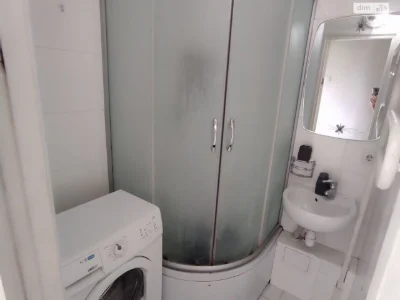 Long-Term Rental Apartment Dniprovsky