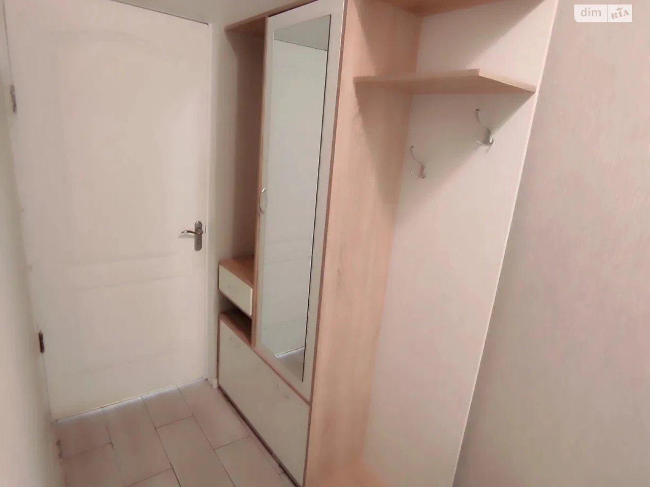 Long-Term Rental Apartment Dniprovsky