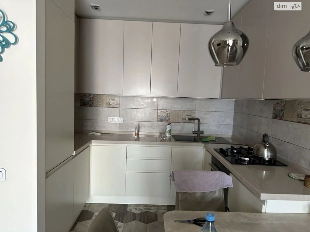 Long-Term Rental Apartment in Mandrykivka