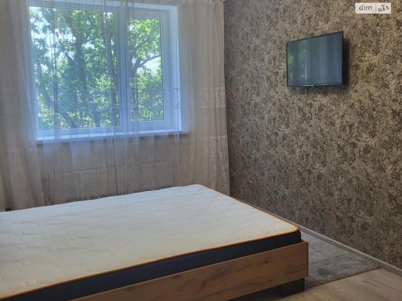 Long-Term Rental Apartment, Podil'