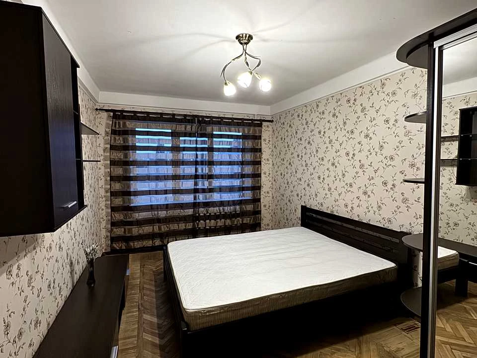 Apartment. Yunosti St., Kyiv