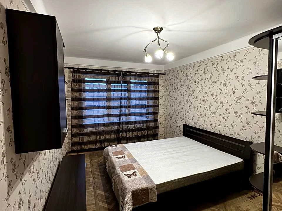 Apartment. Yunosti St., Kyiv