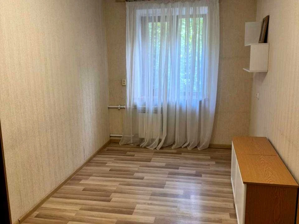 Квартира. Рівне, Набережна, вул.
